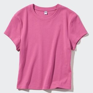 Uniqlo pink mini short sleeve T-shirt medium NWT